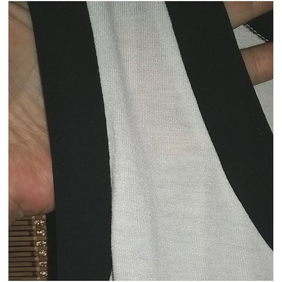 Sporty Knit Tank with Mesh Back and Trim -26/28 - Picture 6 of 7